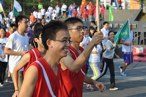 ��˾�Ď��炃